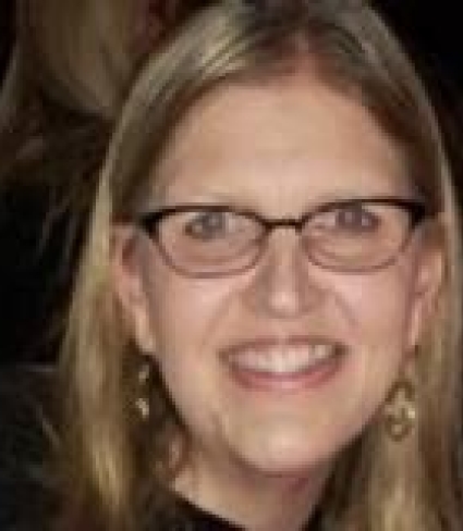 Patricia Donhauser headshot